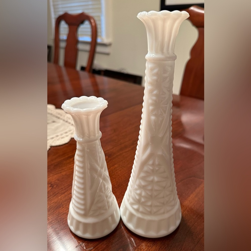 Anchoring Hocking Milk Glass Vases
